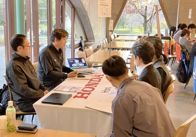 高知工科大学にて学内合同業界研究セミナーを開催しました。